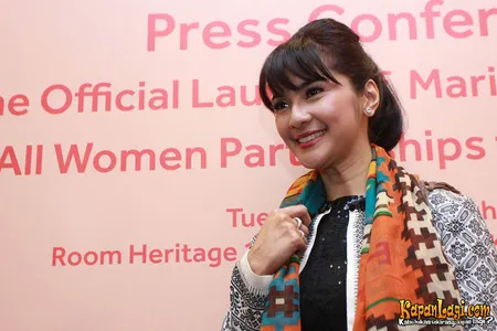 Foto Maudy Koesnaedi