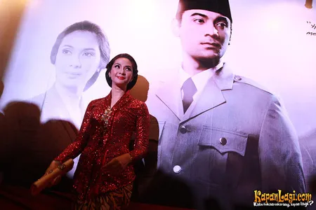 Foto Maudy Koesnaedi