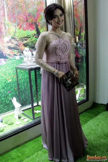 Foto Maudy Koesnaedi