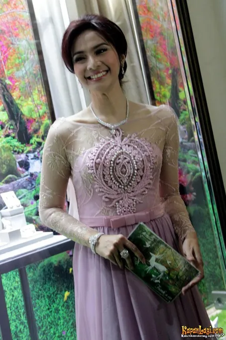 Foto Maudy Koesnaedi