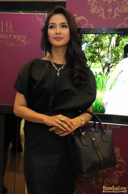 Foto Maudy Koesnaedi