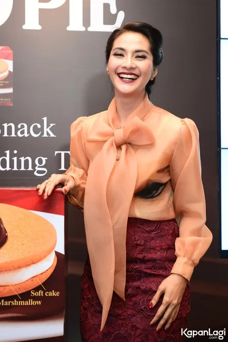 Foto Maudy Koesnaedi