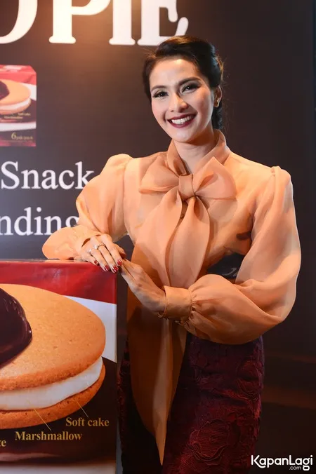 Foto Maudy Koesnaedi