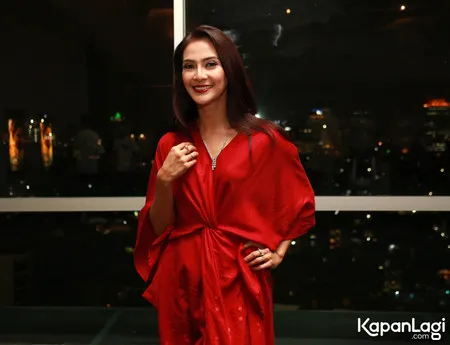 Foto Maudy Koesnaedi