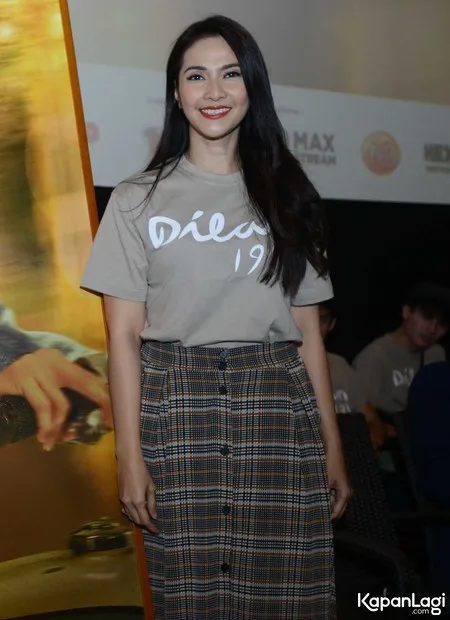 Foto Maudy Koesnaedi