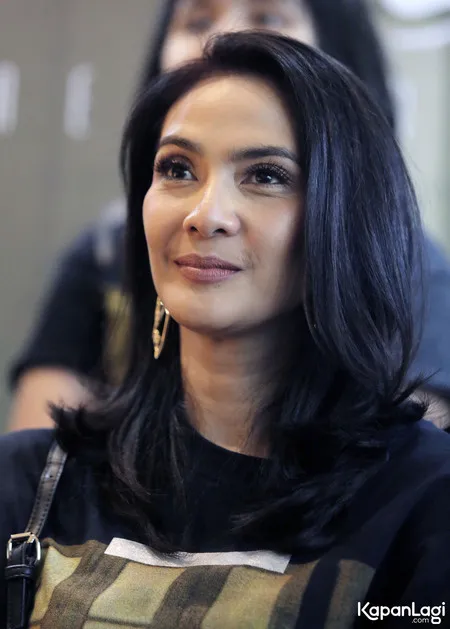 Foto Maudy Koesnaedi