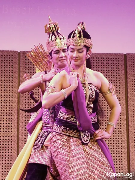 Foto Maudy Koesnaedi