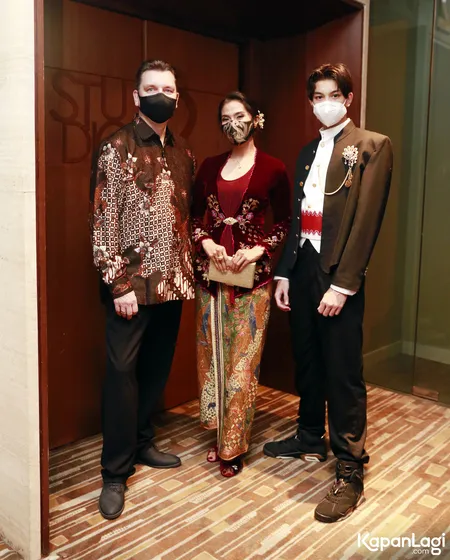 Foto Maudy Koesnaedi