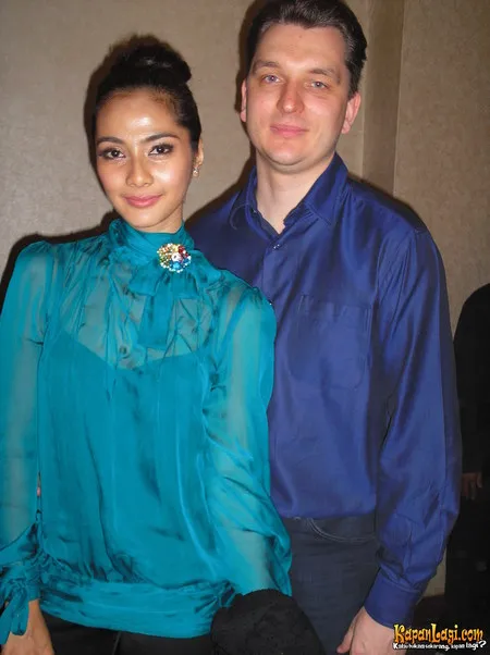Foto Maudy Koesnaedi