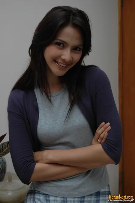 Foto Maudy Koesnaedi