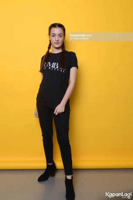 Foto Mawar Eva De Jongh. Nomor Foto: 054