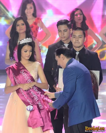 Foto Mawar Miss Celebrity