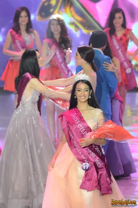 Foto Mawar Miss Celebrity