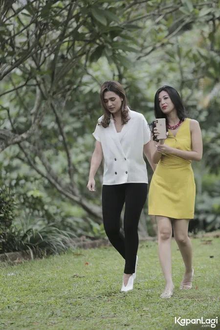 Foto Mayang Yudhitia