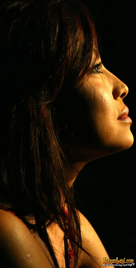 Foto Mayangsari