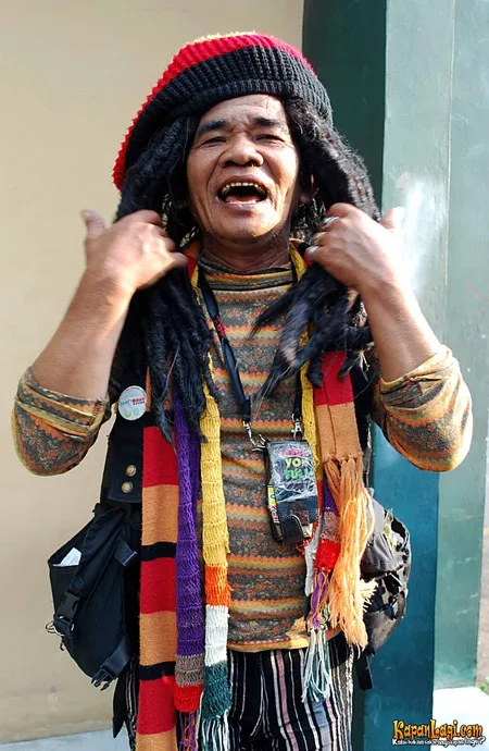 Foto Mbah Surip