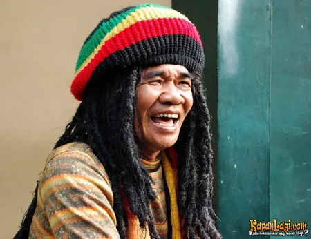 Foto Mbah Surip