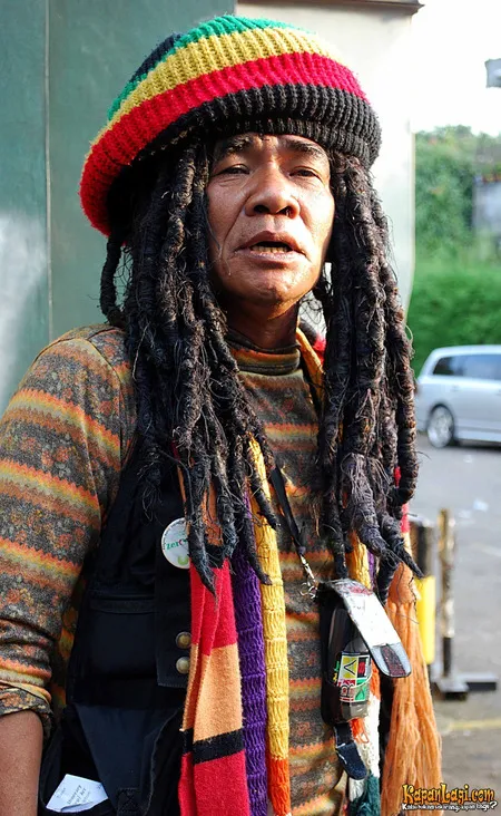 Foto Mbah Surip