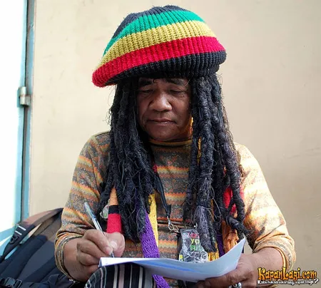 Foto Mbah Surip