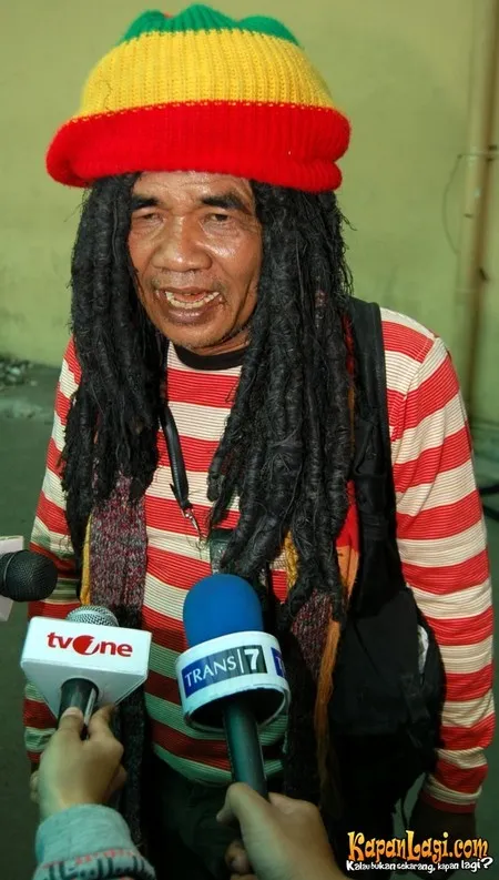 Foto Mbah Surip
