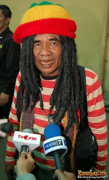 Foto Mbah Surip