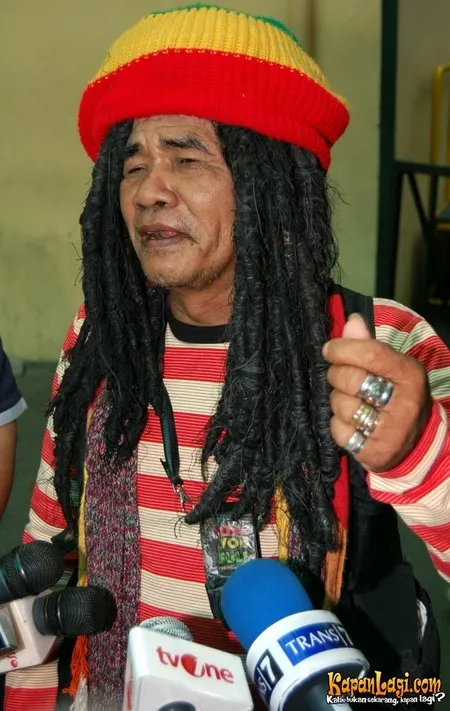 Foto Mbah Surip