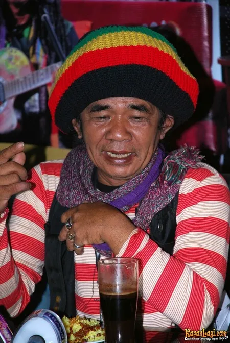 Foto Mbah Surip