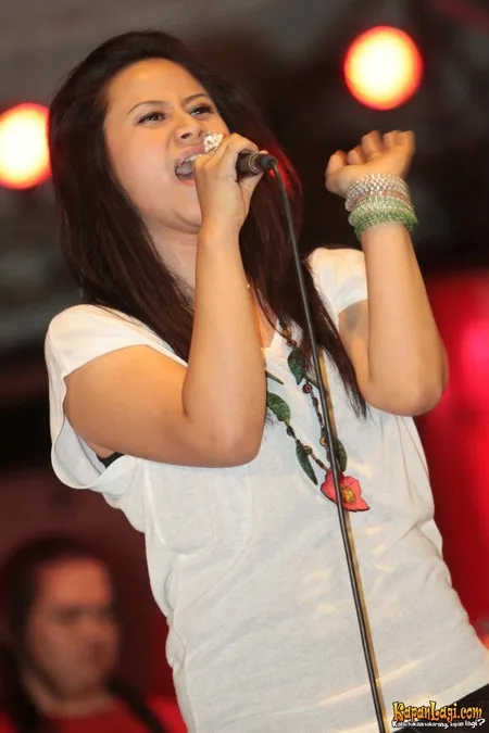 Foto Meggie Chandra