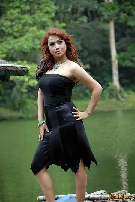 Foto Mehnaz Marinez