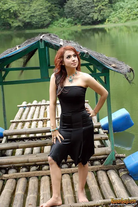 Foto Mehnaz Marinez