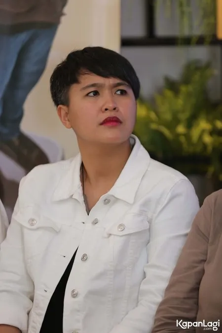 Foto Meira Anastasia