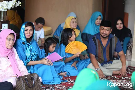 Foto Meisya Siregar