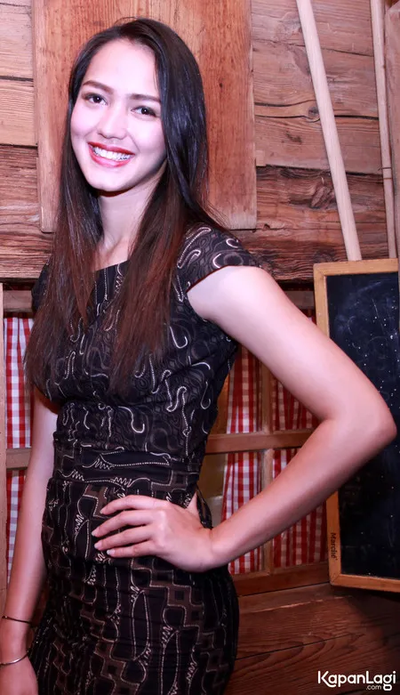 Foto Melayu Nicole