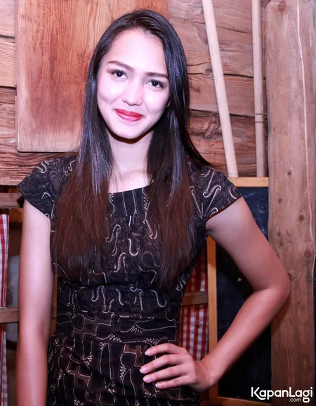 Foto Melayu Nicole