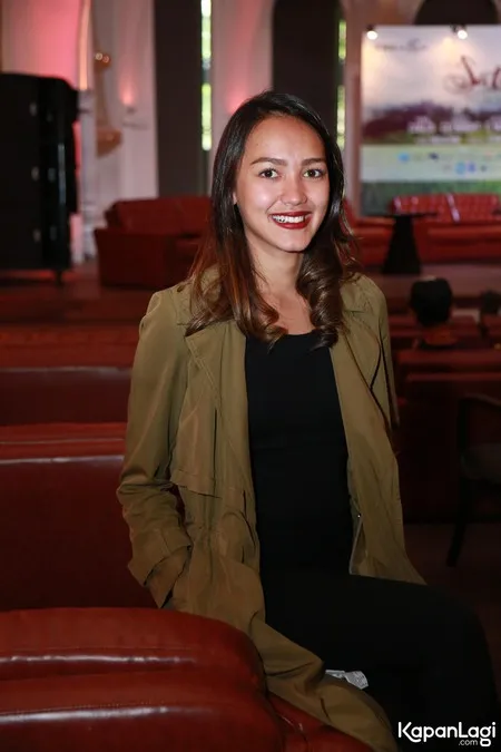 Foto Melayu Nicole