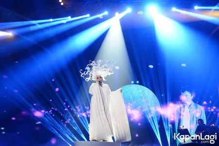 Foto Melly Goeslaw