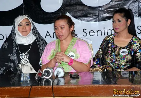 Foto Melly Goeslaw