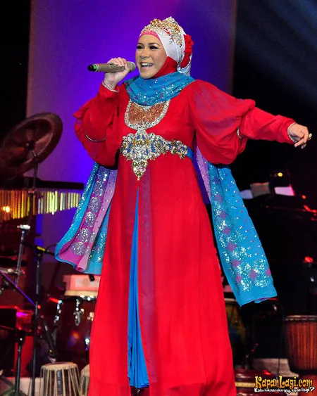 Foto Melly Goeslaw