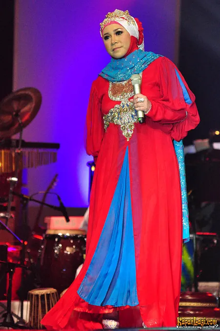 Foto Melly Goeslaw