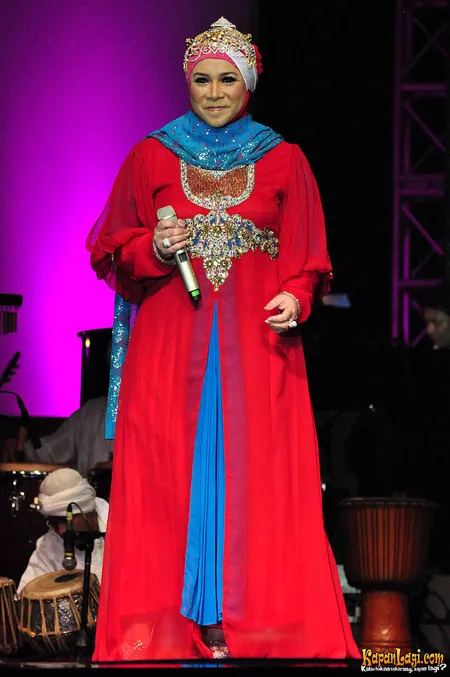 Foto Melly Goeslaw