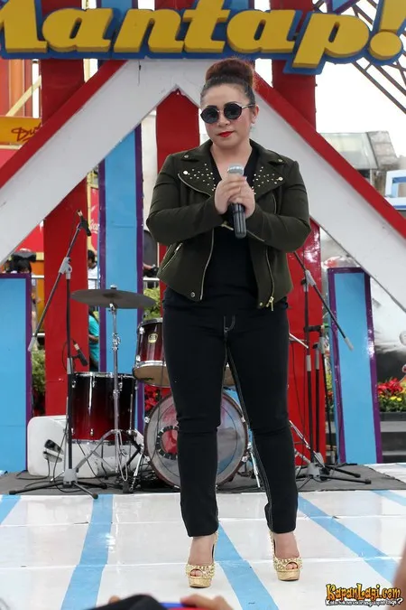 Foto Melly Goeslaw
