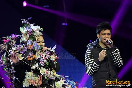 Foto Melly Goeslaw