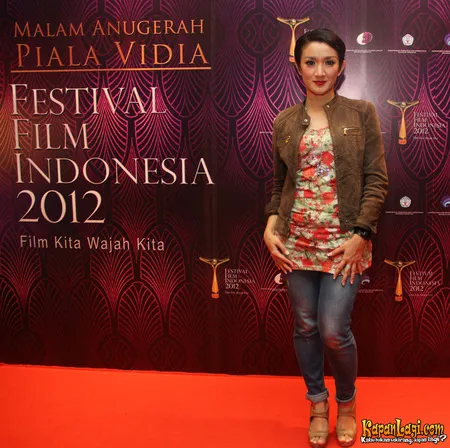 Foto Melly Herlina