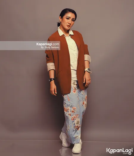 Foto Melly Herlina