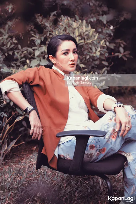 Foto Melly Herlina