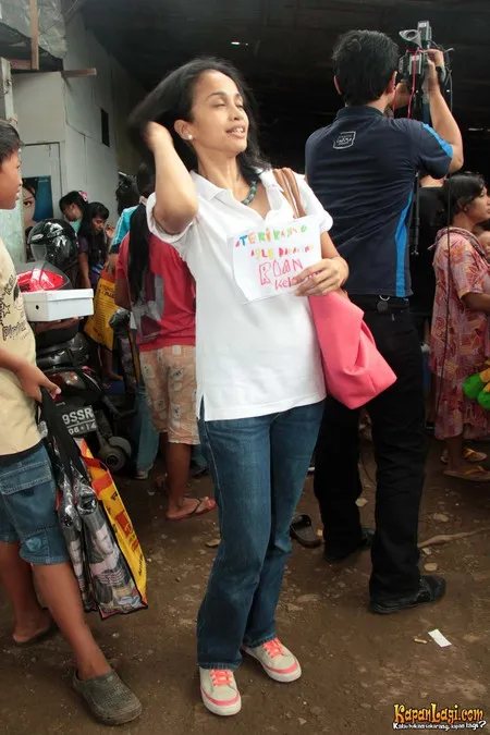 Foto Melly Manuhutu