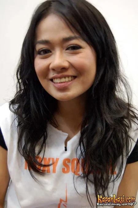 Foto Melly Zamri