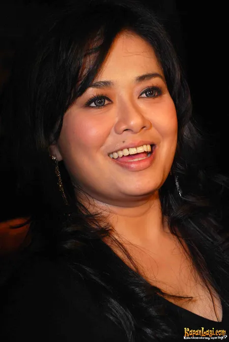 Foto Melly Zamri