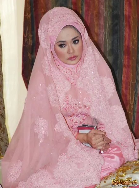 Foto Melly Zamri