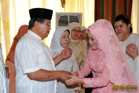 Foto Melly Zamri